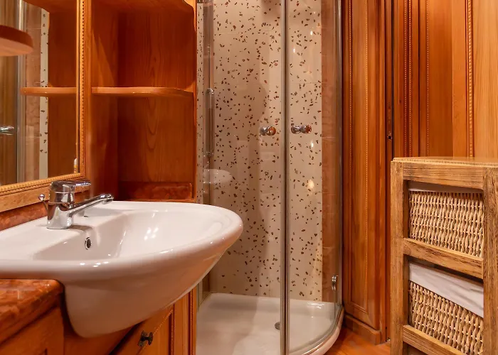 Alpine Living Cortina * Κορτίνα Ντ' Αμπέτσο